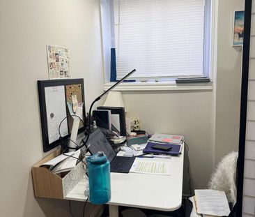 For Lease - 1540 Manorbrook Crt. N/A Unit# 3BR Legal Basement, Miss... - Photo 6