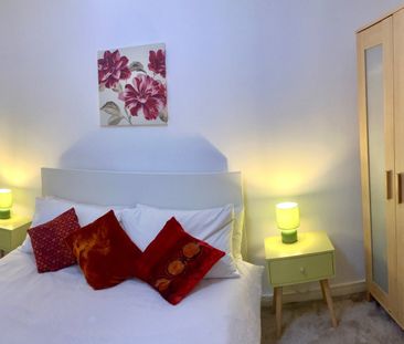 2 Bed Flat, Naples Street, M4 - Photo 6