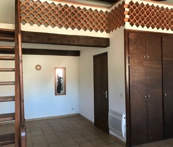 Location Appartement 1 pièce 46m² PIERREFEU DU VAR 83390 - Photo 3