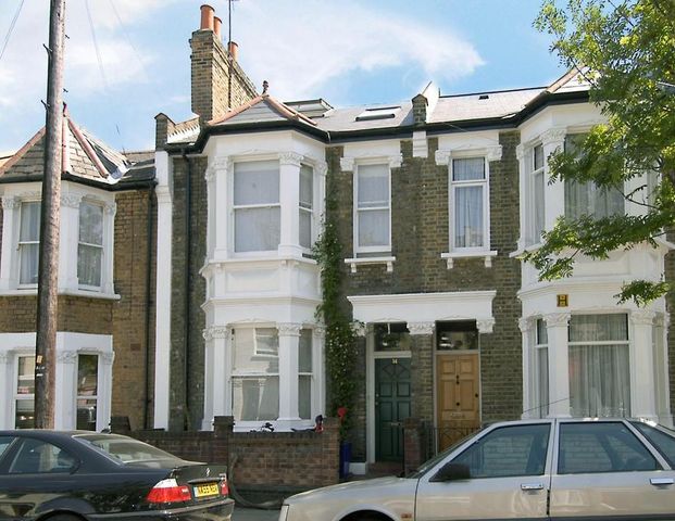 4 bedroom house to rent - Photo 1