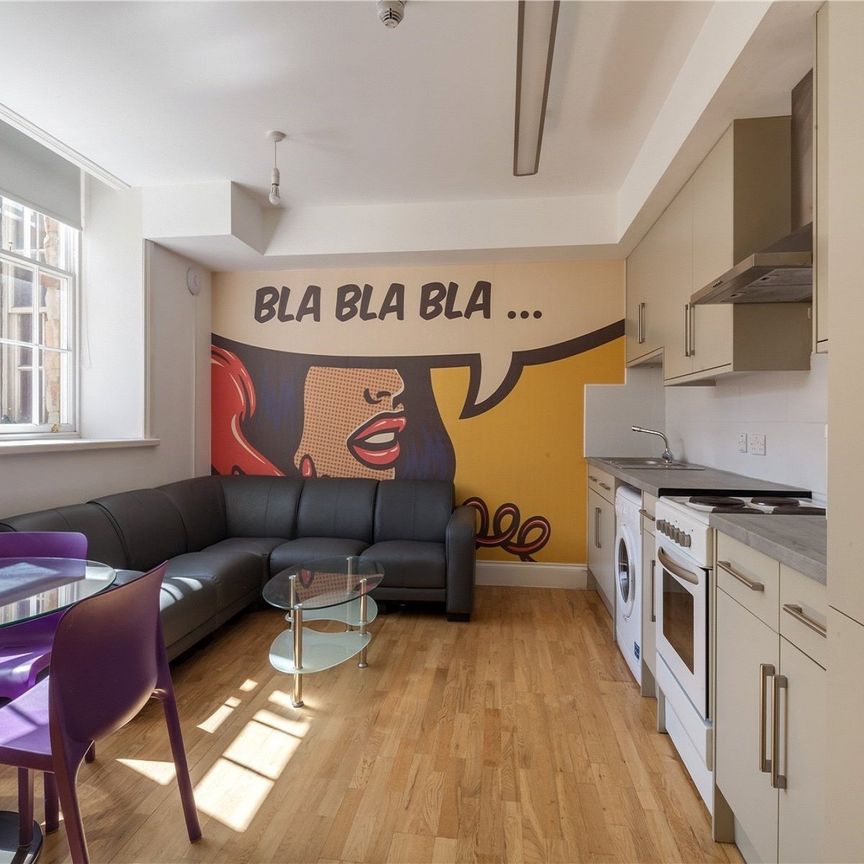 Tite Hall, Huddersfield, HD1 - Photo 1