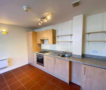 2 bedroom flat to rent - Photo 5