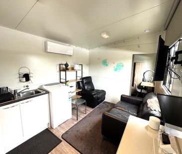 1A Quattro Avenue, Flat Bush, Auckland - Photo 2