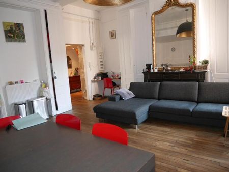 Location Appartement 4 pièces 122m² LYON 1er - Photo 2