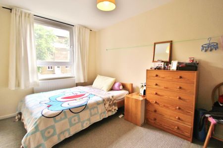2 bedroom maisonette to rent - Photo 4