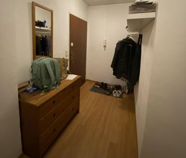 Ideal für Studierende: Großzügige und helle 1 Zimmer-Wohnung in ide... - Photo 1