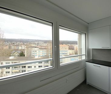 Bel appartement de 3.5 pièces avec balcon et vue sur le lac - Photo 3