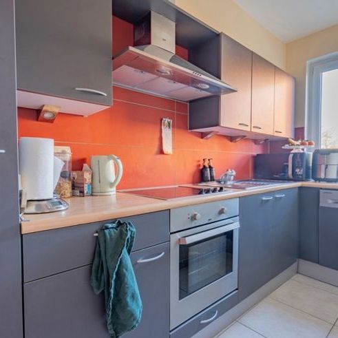 Appartement te huur - Photo 1