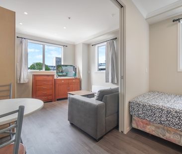 Beautifully Presented Fully Furnished Apartment - Photo 1