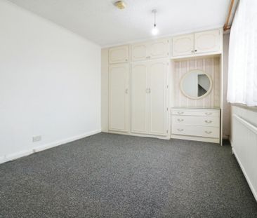 Thames Road Estate - Photo 4