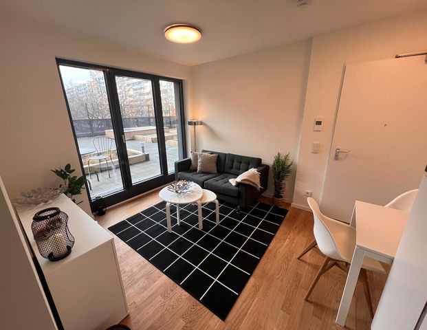 Köpenicker Str. 102: LUXUS 2-Zi-Whg + SÜD-Terrasse - per SOFORT - Foto 1