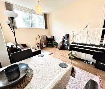 1 bedroom property to rent - Photo 1
