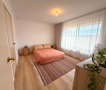 Coastal Charm - 4 Bedroom Home in Sought-After Halls Head - Photo 5