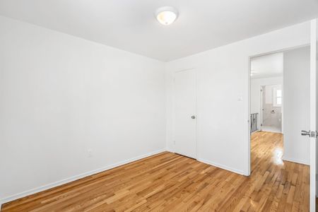 For Lease - 1487 Morisset Avenue Unit# B, Carlington - Central Park, Ontario - Photo 5