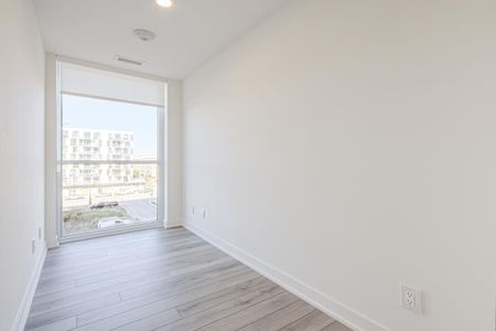 For Lease - 3079 Trafalgar Road Unit# 508, Oakville, Ontario - Photo 4