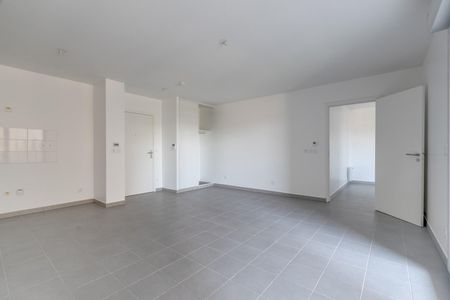 location Appartement T2 DE 44.6m² À NICE - Photo 5