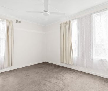 Light-Filled Family Home with Space, Comfort & Convenience - Photo 2