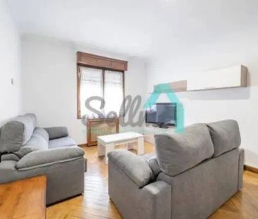 Piso en alquiler en Centro - Foto 1