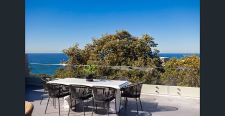 Stunning Beachside Masterpiece With Huge Entertainers' Roof Terrace & Double LUG - Photo 3