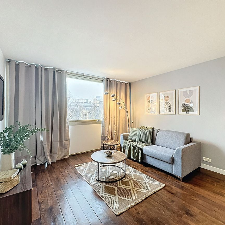 Apartment - Photo 1