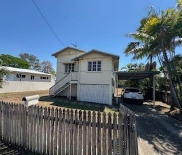 9 Urquhart Street, Currajong - Photo 1