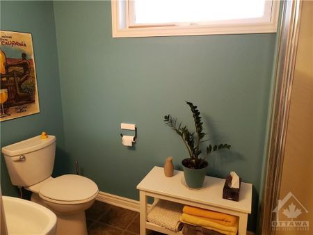 For Lease - 3376 Chilliwack Way, Blossom Park - Airport and Area, Ontario - Photo 4
