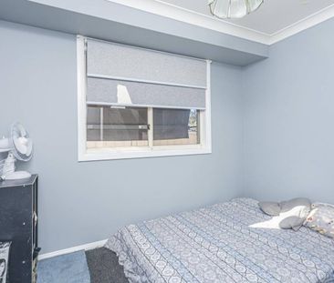 COMFORT AND SPACE IN RAYMOND TERRACE! - Photo 5