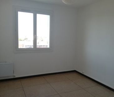T3 - Photo 2