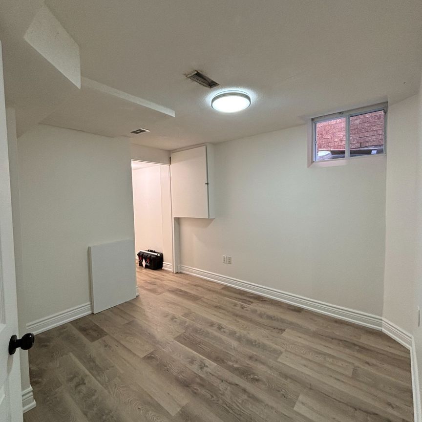 For Lease - 36 Umbria Crescent Unit# Bsmt, Vaughan, Ontario - Photo 1