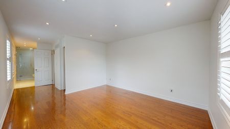 For Lease - 21 David Dunlap Circle, Toronto, Ontario - Photo 4