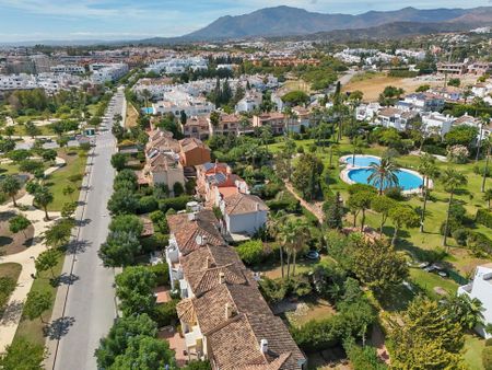 Bel Air, Estepona East, Estepona, Andalusia 29680 - Photo 5