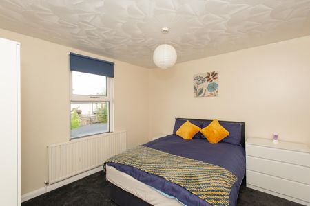 Springhead road Room 2 - Photo 2