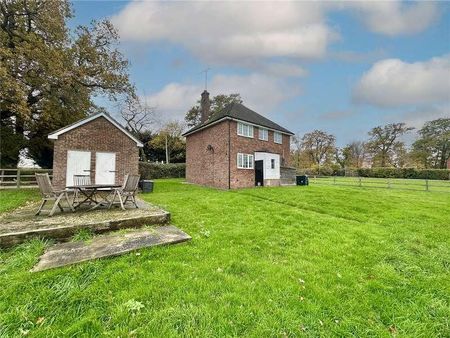 Woodhall Lane, Shenley, Radlett, Hertfordshire, WD7 - Photo 3