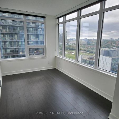19 Bathurst Street N #2303 - Photo 2
