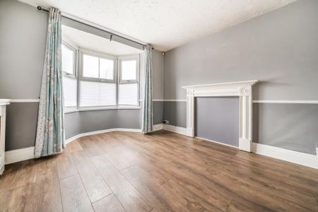 2 bedroom cottage to rent - Photo 3