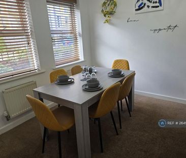 3 bedroom semi-detached house to rent - Photo 2