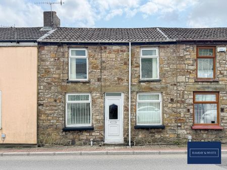 2 bedroom terraced house to rent - Photo 2