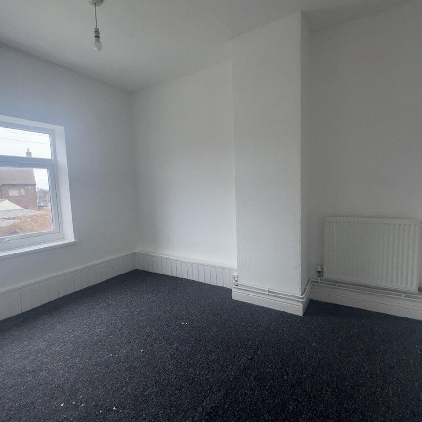 2 bed terraced to rent Bowns Yard, DE55 - Photo 1