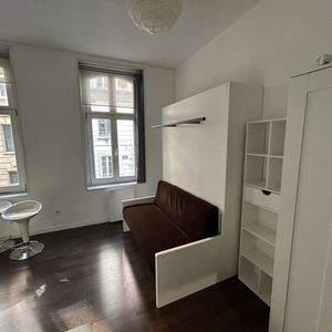 Location Appartement 1 pièce 16m² LILLE 59000 - Photo 2