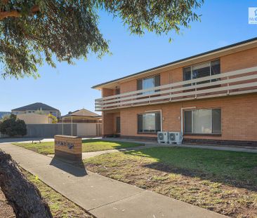 1/1 Norman Street, Findon SA - Photo 4