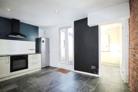 Walnut Tree Close, Guildford, Surrey, GU1 4UQ - Photo 2