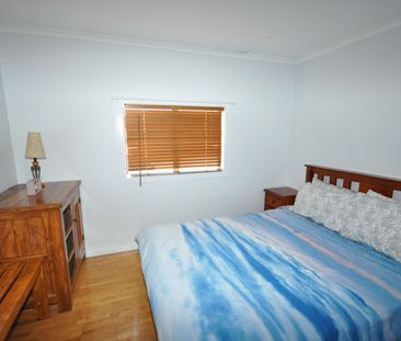 Fully Furnished Shack - Photo 4