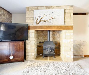 3 bedroom terraced house to rent - Photo 3