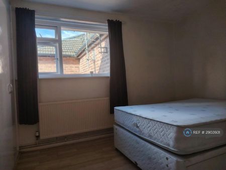 1 bedroom flat to rent - Photo 3