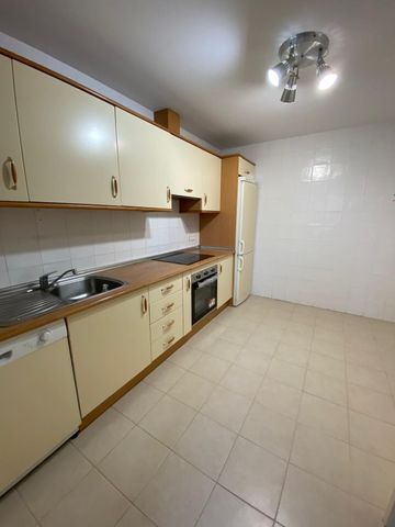 Middle Floor Apartment in San Pedro de Alcántara - Photo 3