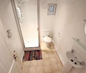 Ash Terrace, Headingley - Photo 4