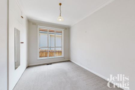 14 Kelvinside Street, Balwyn North - Photo 2