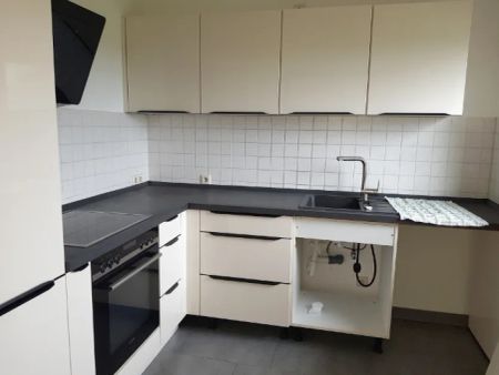 Gepflegte Wohnung im 4-Familienhaus - Foto 3