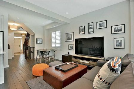 For Lease - 63 Southshore Crescent, Hamilton, Ontario - Photo 4