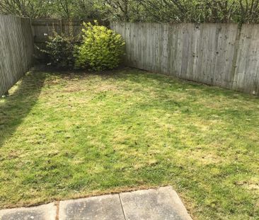 2 bedroom maisonette to rent - Photo 4